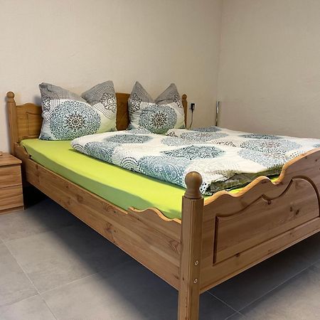 Apartments Und Zimmer Vettweiss Εξωτερικό φωτογραφία